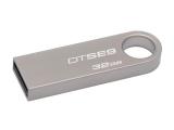Kingston DataTraveler SE9  32GB USB Flash USB 2.0 Цена и описание.
