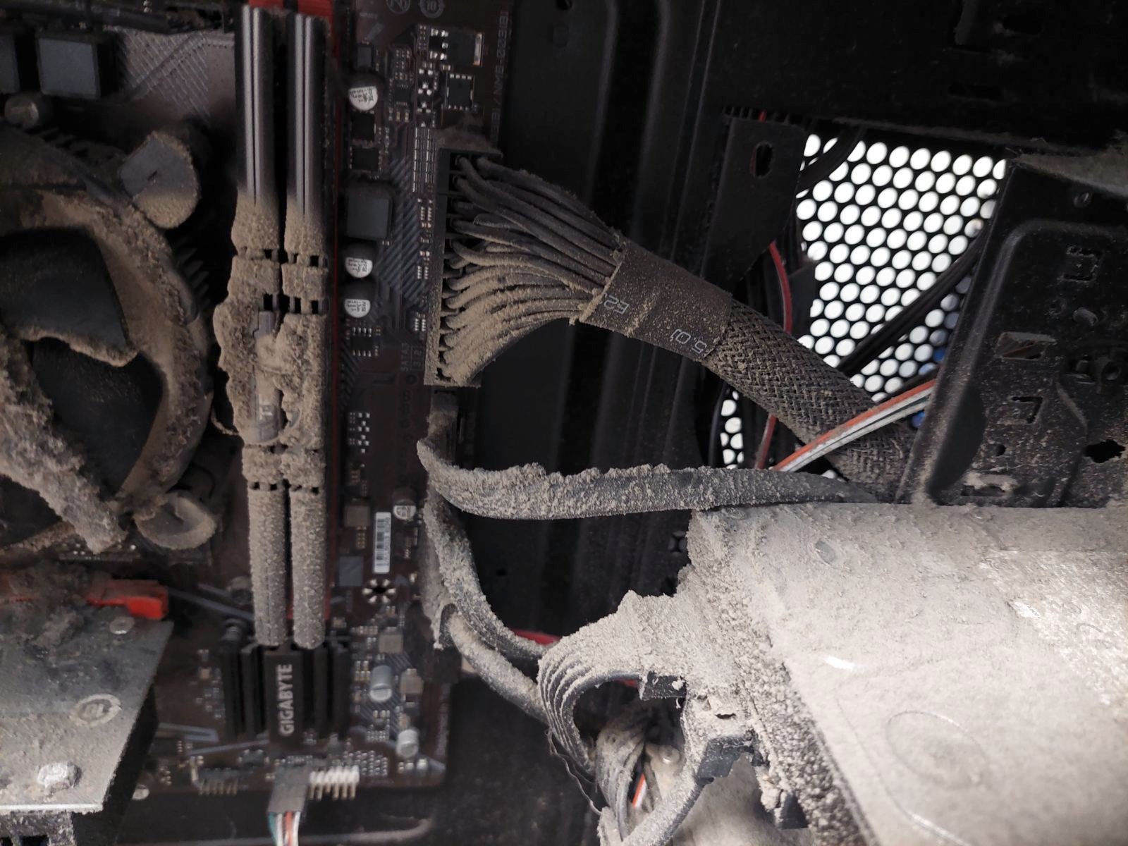 hardware-pc-clean-20240229-1.jpg