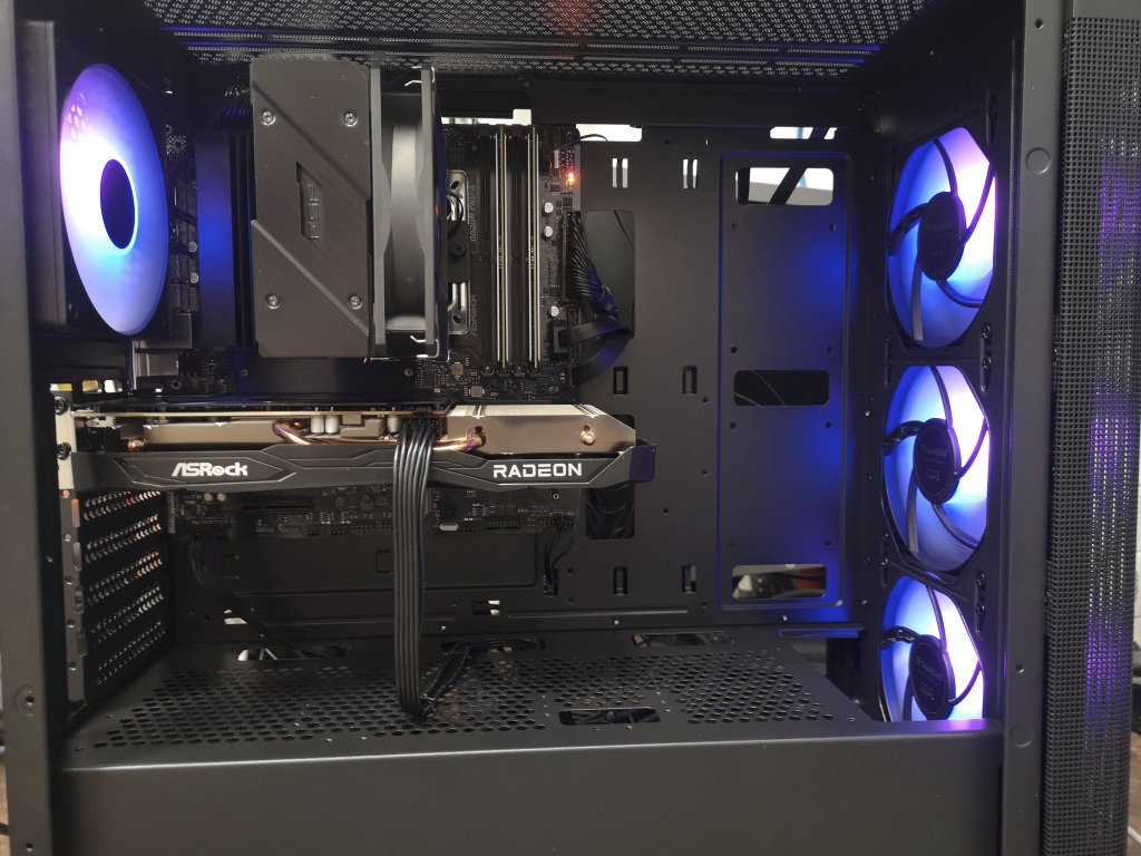 Computer-assembly-202506-2957.jpg