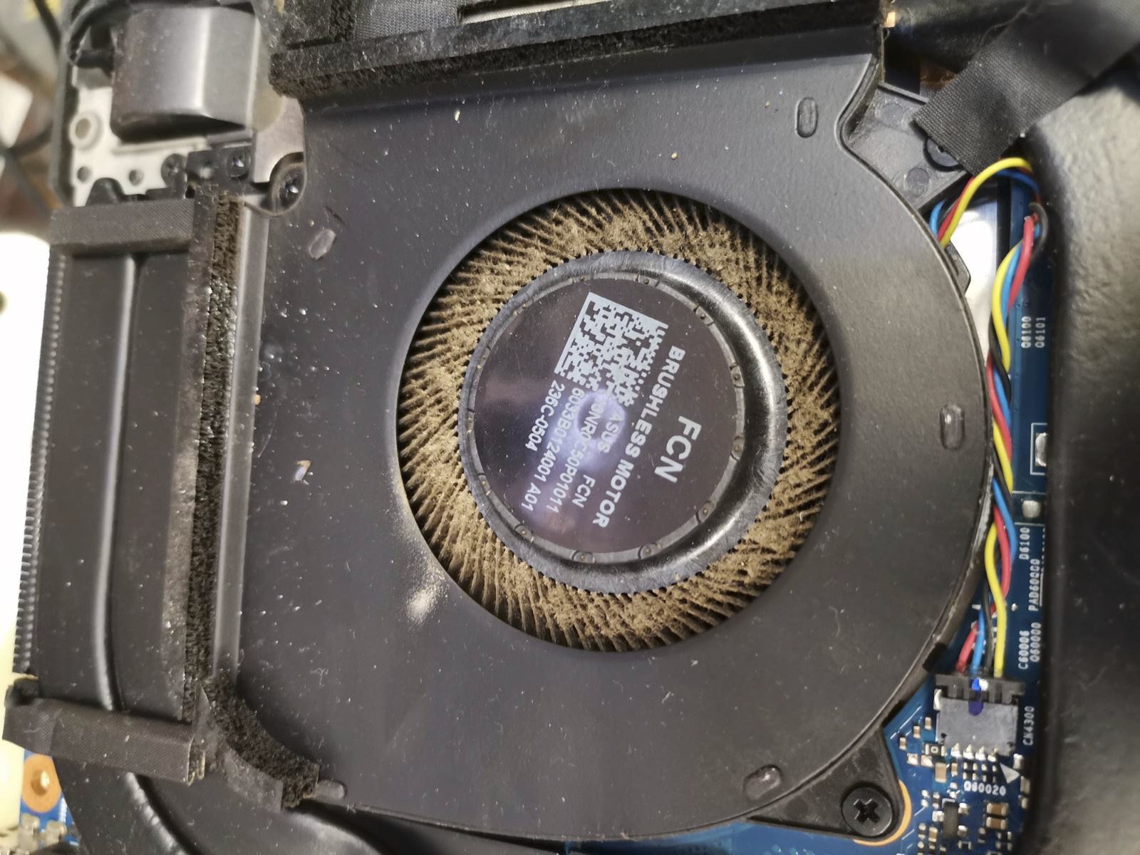 notebook-hardware-cleaning-Lenovo-3.jpg